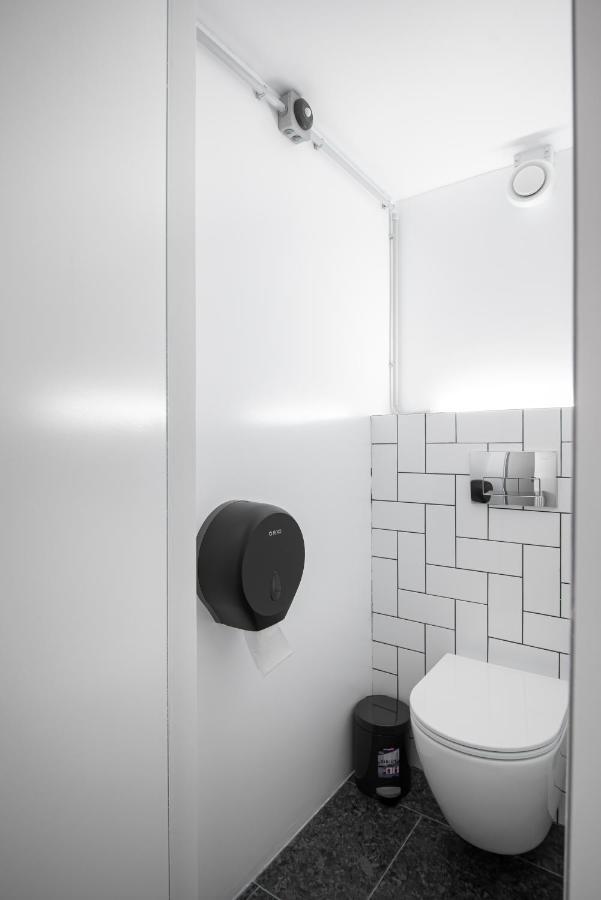 Capsule Hotel Constellation 91 Lviv Ngoại thất bức ảnh